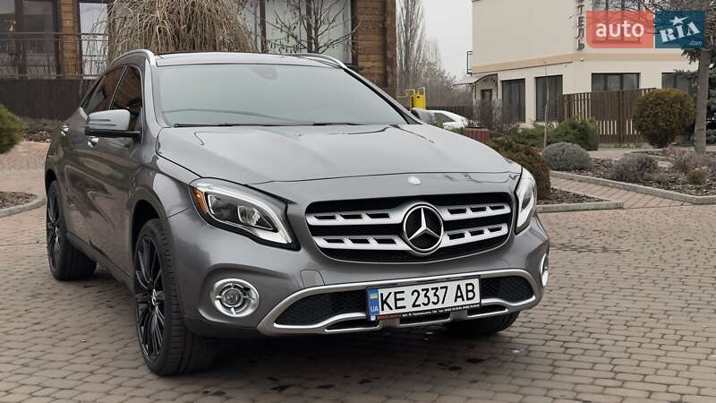 Внедорожник / Кроссовер Mercedes-Benz GLA-Class 2017 в Киеве фото 9 Внедорожник / Кроссовер Mercedes-Benz GLA-Class 2017 в Киеве