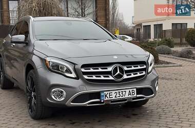 Внедорожник / Кроссовер Mercedes-Benz GLA-Class 2017 в 