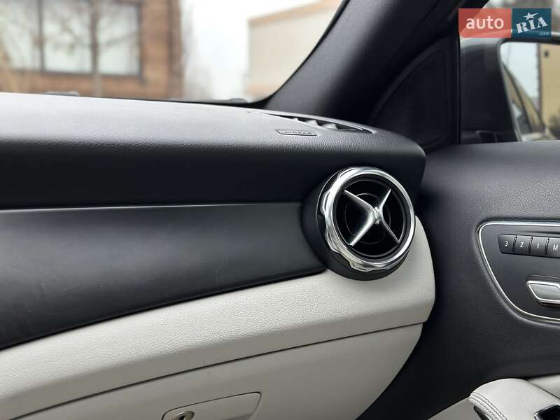 Внедорожник / Кроссовер Mercedes-Benz GLA-Class 2017 в Киеве фото 45 Внедорожник / Кроссовер Mercedes-Benz GLA-Class 2017 в Киеве