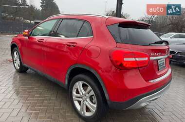Внедорожник / Кроссовер Mercedes-Benz GLA-Class 2015 в 