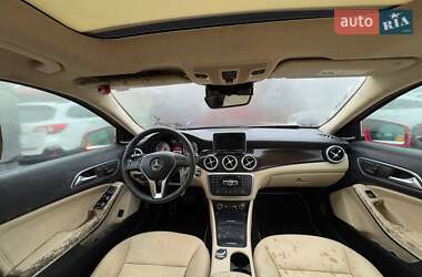 Внедорожник / Кроссовер Mercedes-Benz GLA-Class 2015 в 
