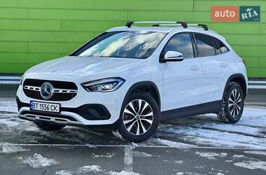 Внедорожник / Кроссовер Mercedes-Benz GLA-Class 2020 в Киеве