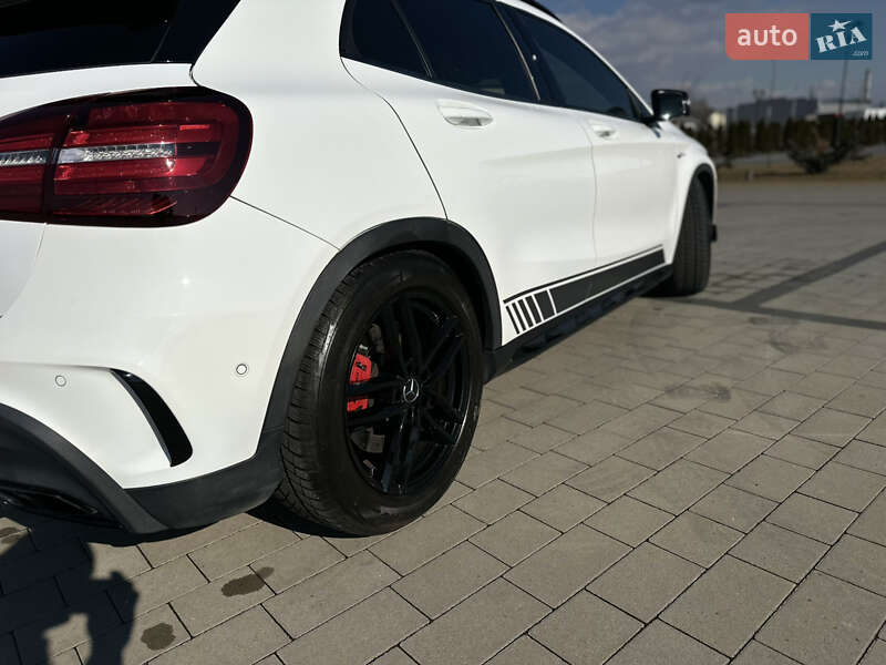 Внедорожник / Кроссовер Mercedes-Benz GLA-Class 2018 в Мукачево