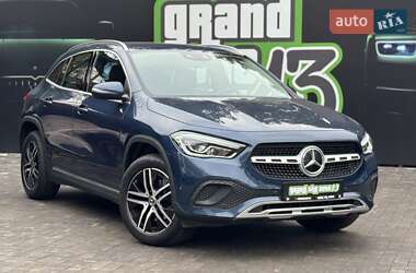 Внедорожник / Кроссовер Mercedes-Benz GLA-Class 2020 в 