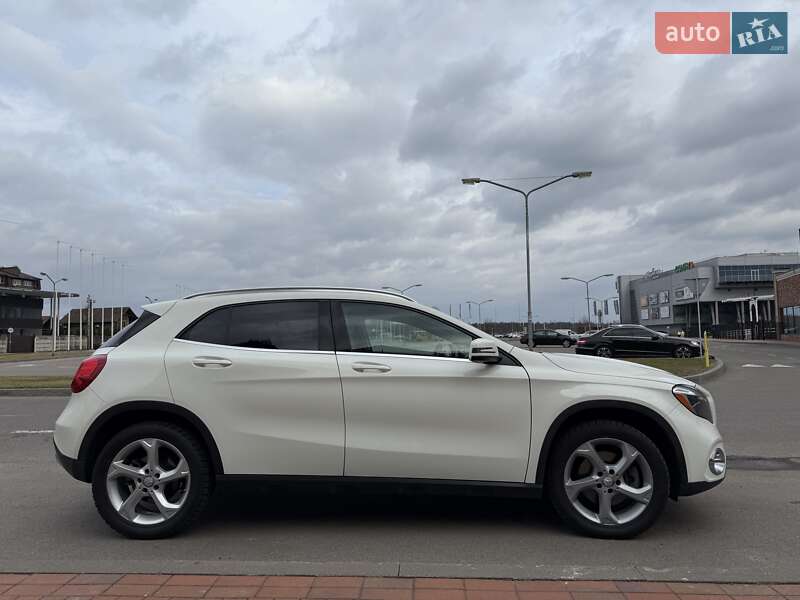 Позашляховик / Кросовер Mercedes-Benz GLA-Class 2017 в Києві