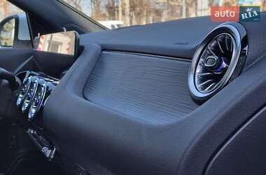 Внедорожник / Кроссовер Mercedes-Benz GLA-Class 2023 в 