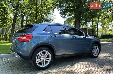 Внедорожник / Кроссовер Mercedes-Benz GLA-Class 2014 в 
