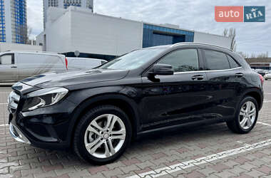 Внедорожник / Кроссовер Mercedes-Benz GLA-Class 2015 в 