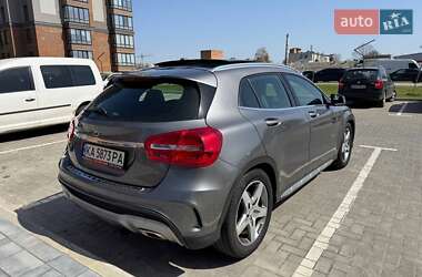 Внедорожник / Кроссовер Mercedes-Benz GLA-Class 2015 в 