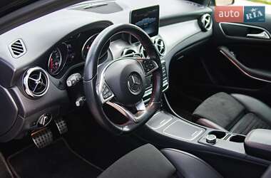 Внедорожник / Кроссовер Mercedes-Benz GLA-Class 2018 в 