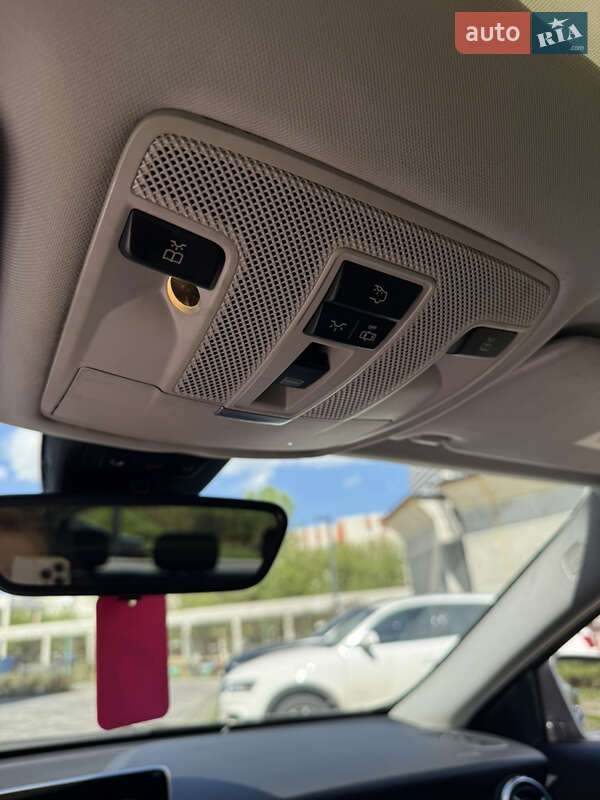 Внедорожник / Кроссовер Mercedes-Benz GLA-Class 2015 в Львове фото 11 Внедорожник / Кроссовер Mercedes-Benz GLA-Class 2015 в Львове