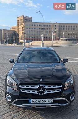 Внедорожник / Кроссовер Mercedes-Benz GLA-Class 2019 в 