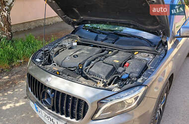 Внедорожник / Кроссовер Mercedes-Benz GLA-Class 2014 в 