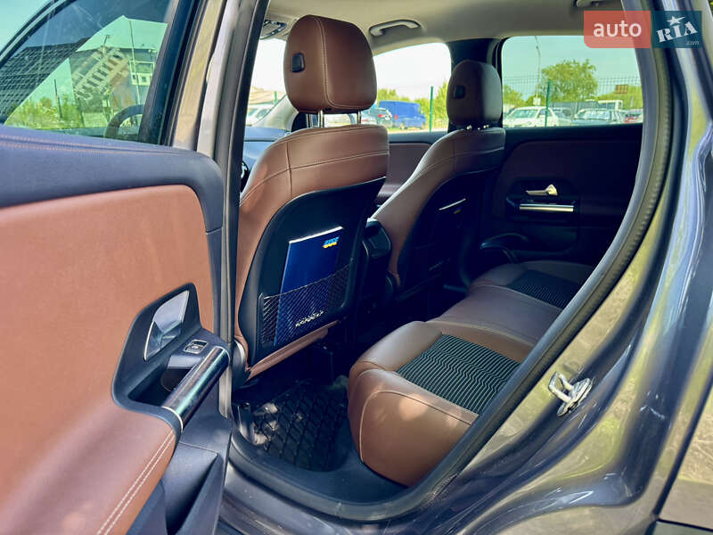 Позашляховик / Кросовер Mercedes-Benz GLA-Class 2021 в Києві
