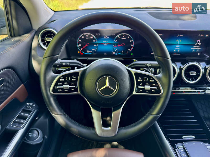 Позашляховик / Кросовер Mercedes-Benz GLA-Class 2021 в Києві