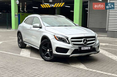 Позашляховик / Кросовер Mercedes-Benz GLA-Class 2015 в 