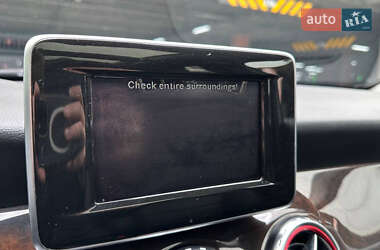 Позашляховик / Кросовер Mercedes-Benz GLA-Class 2015 в 