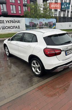 Внедорожник / Кроссовер Mercedes-Benz GLA-Class 2018 в 