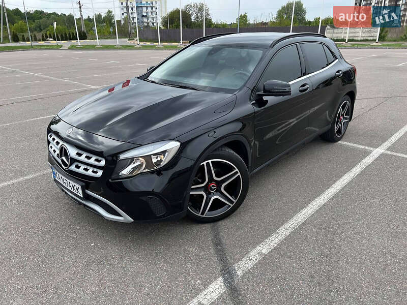 Внедорожник / Кроссовер Mercedes-Benz GLA-Class 2017 в Киеве фото 4 Внедорожник / Кроссовер Mercedes-Benz GLA-Class 2017 в Киеве