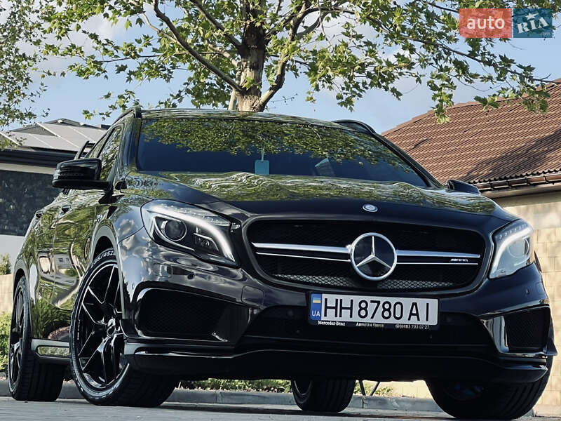 Mercedes-Benz GLA-Class 2015