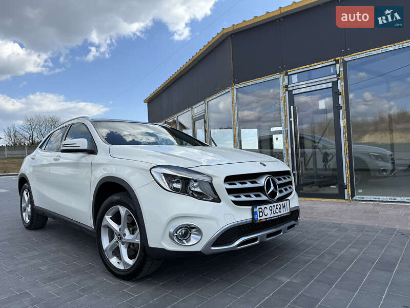 Внедорожник / Кроссовер Mercedes-Benz GLA-Class 2017 в Львове
