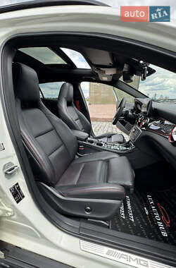 Позашляховик / Кросовер Mercedes-Benz GLA-Class 2016 в 