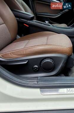 Внедорожник / Кроссовер Mercedes-Benz GLA-Class 2014 в 