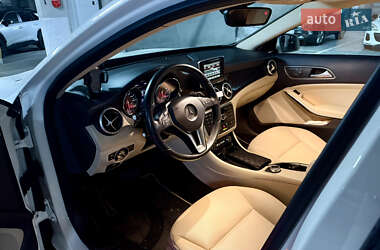 Внедорожник / Кроссовер Mercedes-Benz GLA-Class 2015 в 