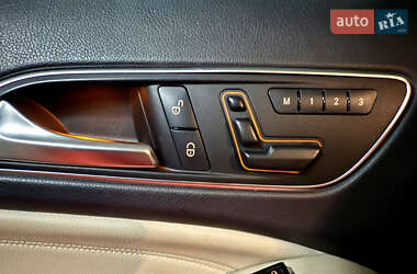 Внедорожник / Кроссовер Mercedes-Benz GLA-Class 2015 в 