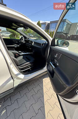 Внедорожник / Кроссовер Mercedes-Benz GLA-Class 2021 в 