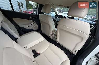 Внедорожник / Кроссовер Mercedes-Benz GLA-Class 2016 в 