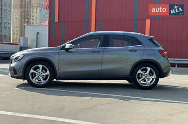 Внедорожник / Кроссовер Mercedes-Benz GLA-Class 2018 в 