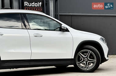 Позашляховик / Кросовер Mercedes-Benz GLA-Class 2020 в 