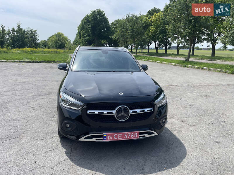 Внедорожник / Кроссовер Mercedes-Benz GLA-Class 2020 в 
