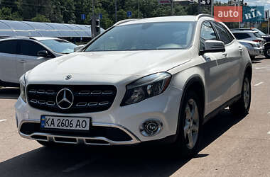 Внедорожник / Кроссовер Mercedes-Benz GLA-Class 2018 в 