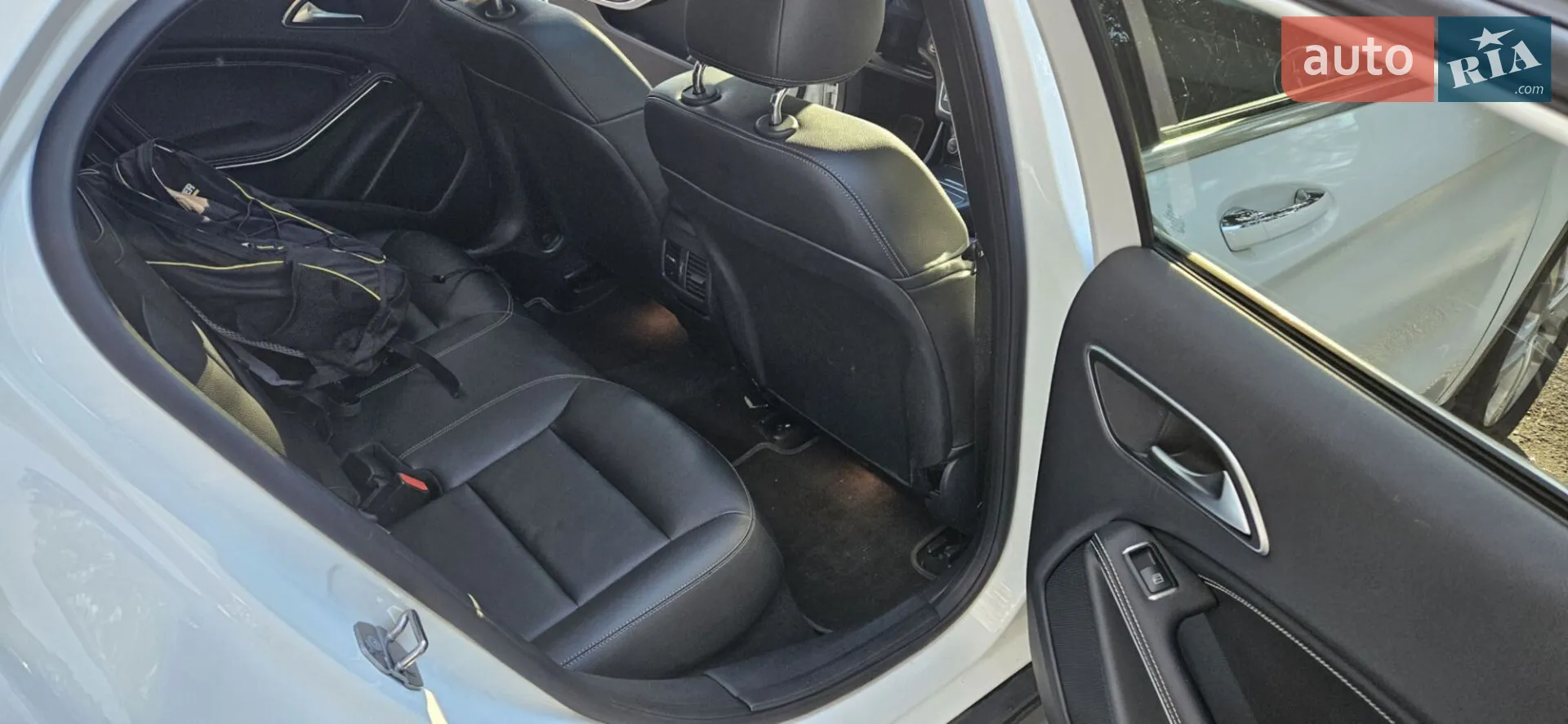 2018 Mercedes-Benz GLA-klasse - мініатюра 11