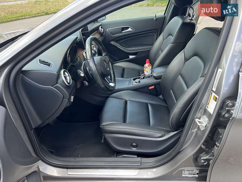 Позашляховик / Кросовер Mercedes-Benz GLA-Class 2015 в Києві