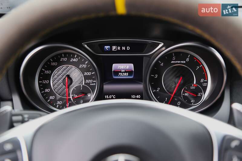 Внедорожник / Кроссовер Mercedes-Benz GLA-Class 2017 в Киеве