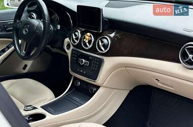 Внедорожник / Кроссовер Mercedes-Benz GLA-Class 2015 в 
