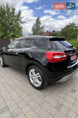 Внедорожник / Кроссовер Mercedes-Benz GLA-Class 2015 в 