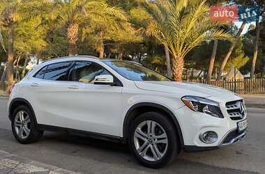Внедорожник / Кроссовер Mercedes-Benz GLA-Class 2019 в 