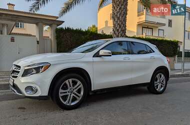 Внедорожник / Кроссовер Mercedes-Benz GLA-Class 2019 в 