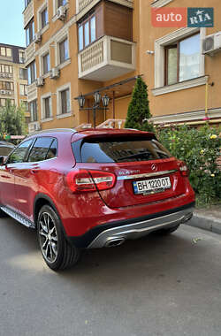 Внедорожник / Кроссовер Mercedes-Benz GLA-Class 2016 в 