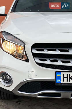 Позашляховик / Кросовер Mercedes-Benz GLA-Class 2017 в 