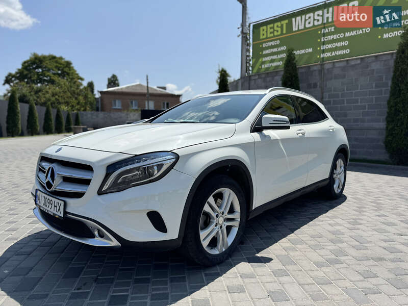 Внедорожник / Кроссовер Mercedes-Benz GLA-Class 2015 в 