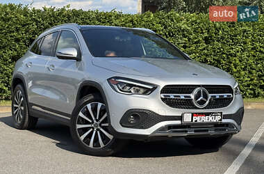 Внедорожник / Кроссовер Mercedes-Benz GLA-Class 2020 в 