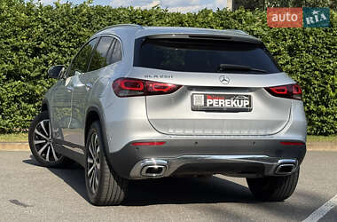 Внедорожник / Кроссовер Mercedes-Benz GLA-Class 2020 в 