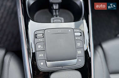 Внедорожник / Кроссовер Mercedes-Benz GLA-Class 2020 в 