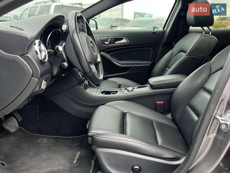 Позашляховик / Кросовер Mercedes-Benz GLA-Class 2019 в Львові