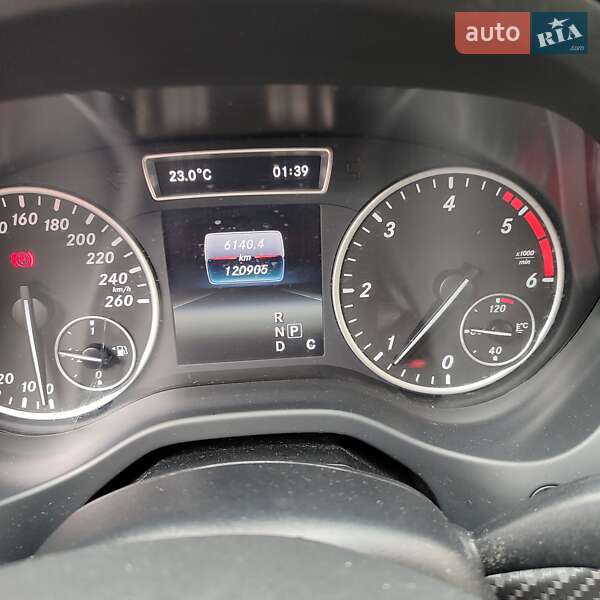 Внедорожник / Кроссовер Mercedes-Benz GLA-Class 2015 в Львове